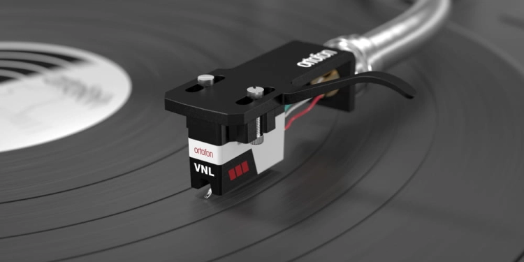 VNL-on-tt-rightjpg.jpg