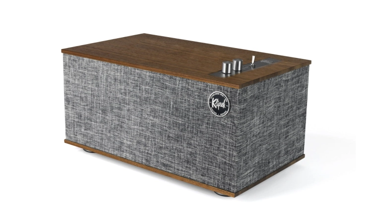 Klipsch The Three II Walnut 04.jpg