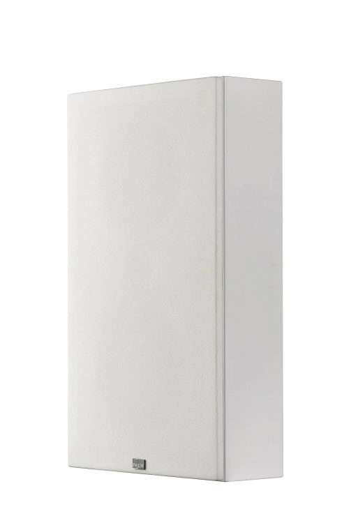 Lyngdorf FR-1 with grill angle2_.jpg