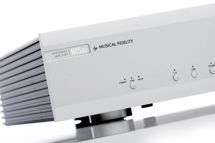 Musical Fidelity M5si SR_04.jpg