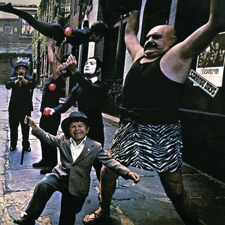DOORS, THE - STRANGE DAYS.jpg