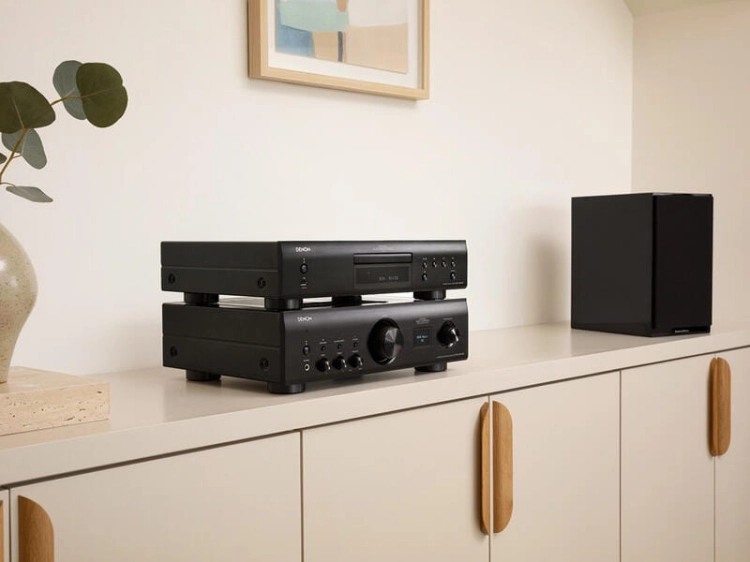 DENON PMA-900HNE Black_04.jpg