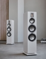 AUDIOVECTOR202223804-1.jpg