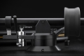 Mobile+Fidelity+StudioDeck+Tonearm+Detail.jpg