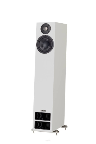 white 524i.jpg