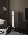 R_Series_lifestyle_R5Meta_White_Gloss 11.jpg