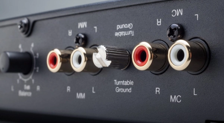 Cambridge_Audio_Duo_Gallery_05.jpg
