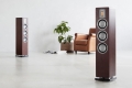 large_audiovector-qr5-koris-.jpeg