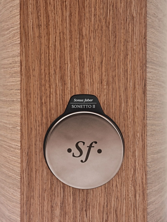 SONUS_SONETTO_G2_II_WALNUT_DETAIL.jpeg