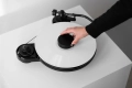 Record-Puck-S-Black-RPM-lifestyle.webp