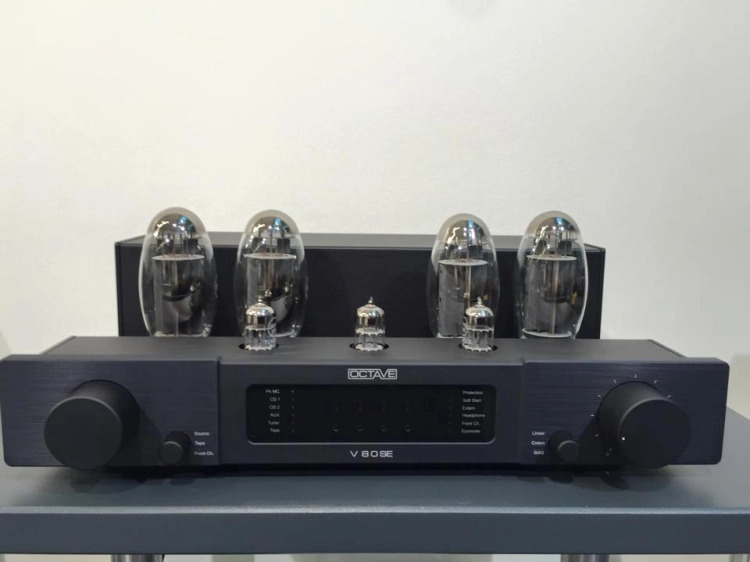 2526519_Octave-V80SE-amplificateur-integre.jpg