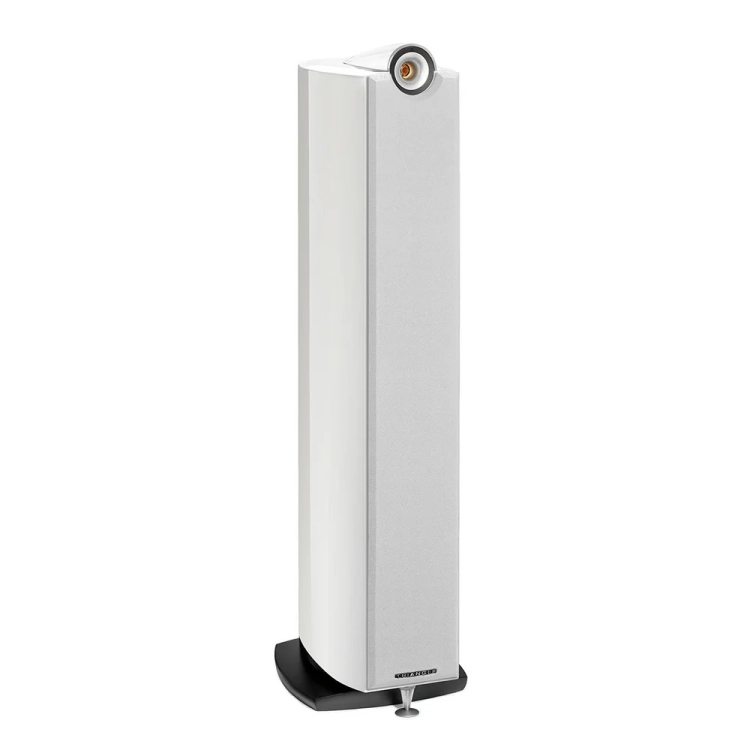 signature-delta-packshot-white-2.webp