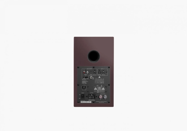 triangle_ln01a_edition_limitee_pictures_packshot_site_aubergine_05_2160x1518.jpg