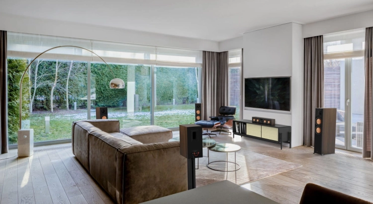 RP-6000FII_strona_walnut_5.jpg