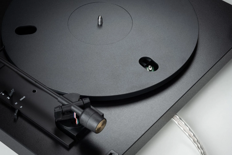 A1.2-tonearm (Duży).jpg