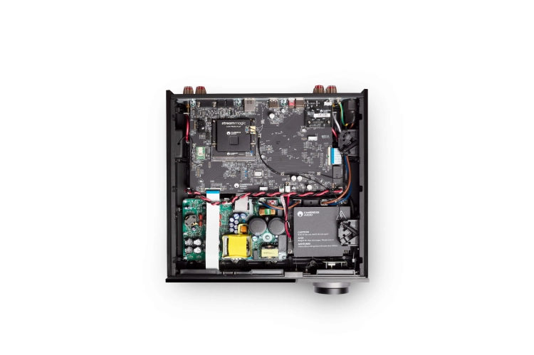 EVO150_PackShot_TopDownInternals.jpg