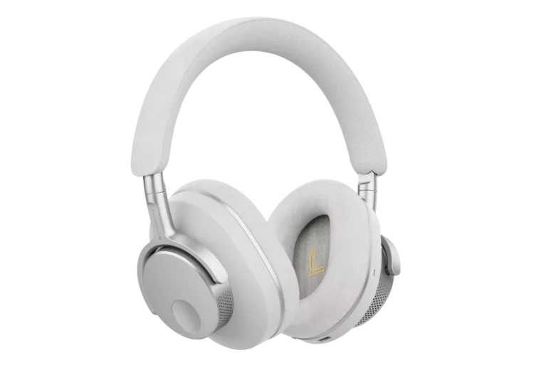 4_P100_White.png.webp