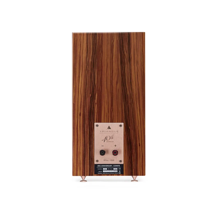40th-comete-packshot-shopify-golden-oak-3.webp