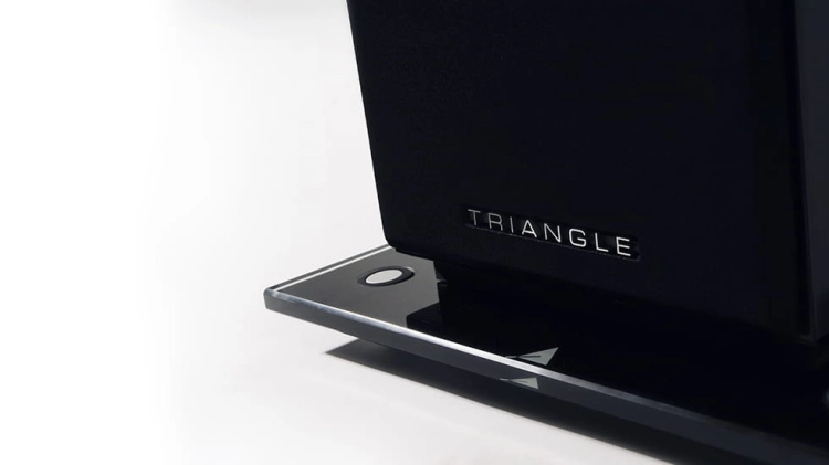 Triangle-Esprit-Antal-EZ-88987.jpg