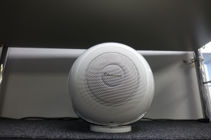 Cabasse The Pearl Akoya / POWYSTAWOWY, EX-DEMO / ŚLADY WIZUALNE, PRZEBARWIENIA