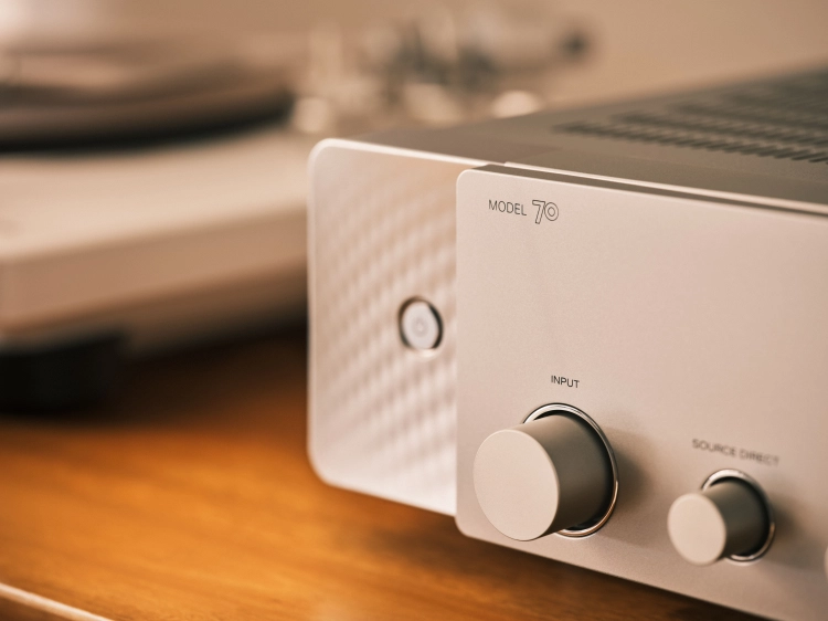 High--Marantz - MODEL 70 - Silver Gold - Lifestyle 15.jpg