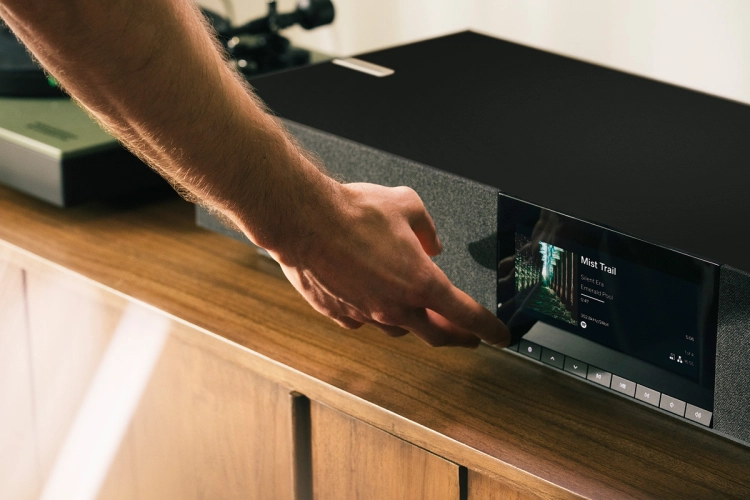 Cambridge-Audio-EVO-ONE-Midnight-6.jpg