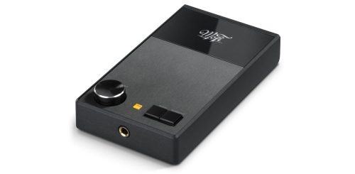 MoFi_Electronics_UltraPhono_Phonostage_Angle_High_Left.jpg
